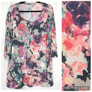 Dear Scarlett Floral 3/4 Sleeve Top Size XL